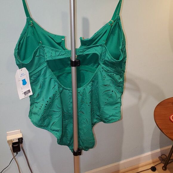 NWT. Time & Tru. Green One Piece Swimsuit. XL, Women's Swim, Summer, Pool Beach - Picture 7 of 13